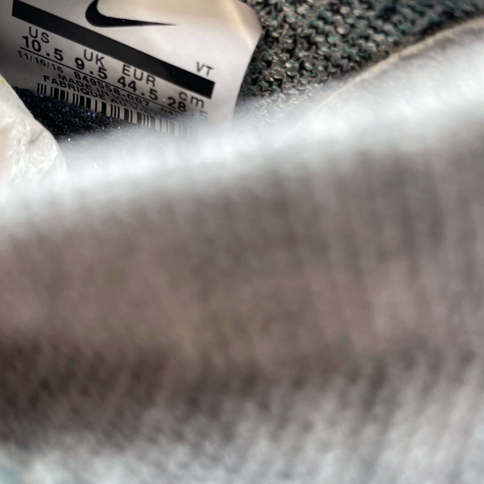 Size 10.5 - Nike Air VaporMax Flyknit 2 Dusty Cactus Blue Black (942842-104)