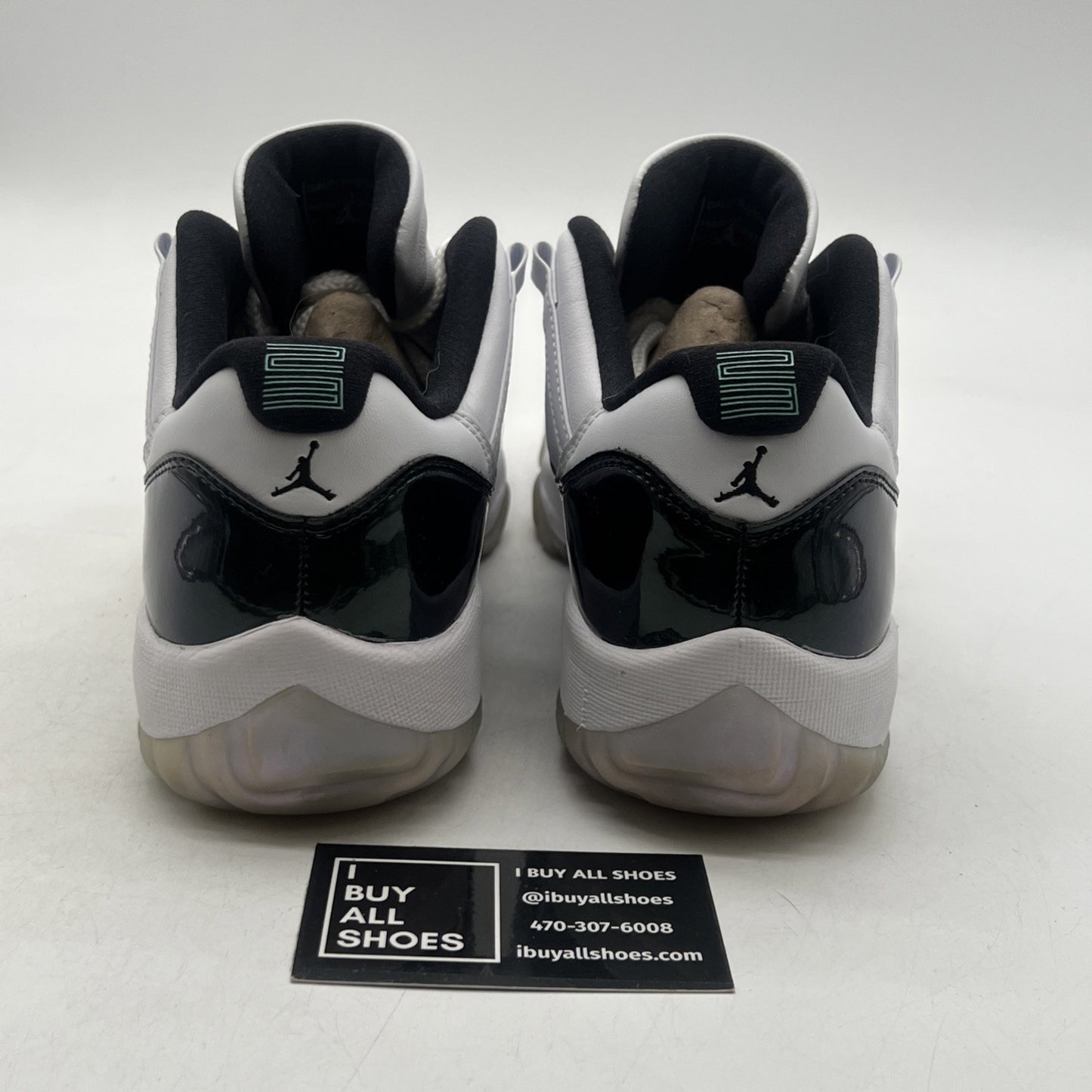 Size 9.5 - Air Jordan 11 Retro Low Emerald (528895-145)