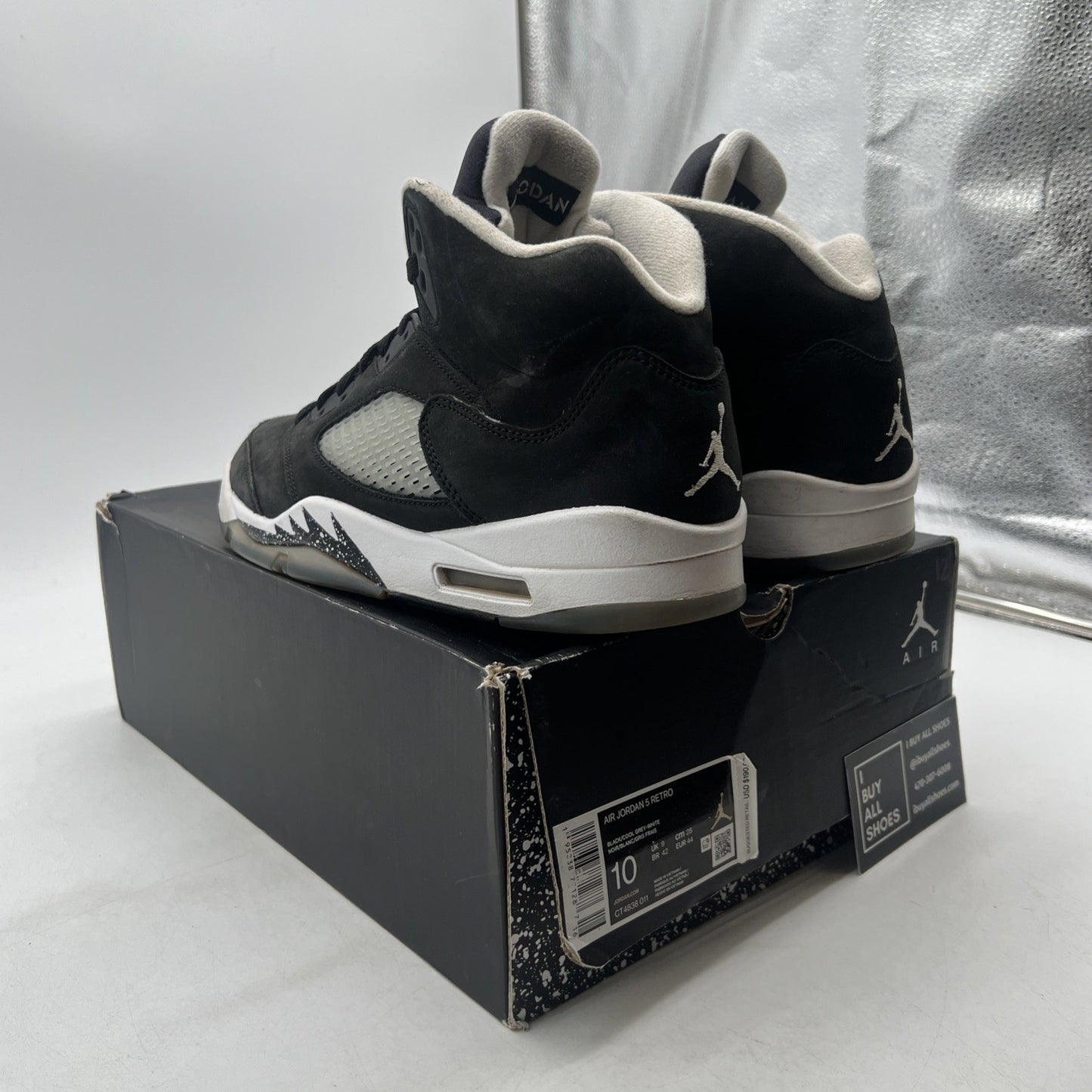 Size 10 - Air Jordan 5 Retro Mid Oreo (CT4838-011)
