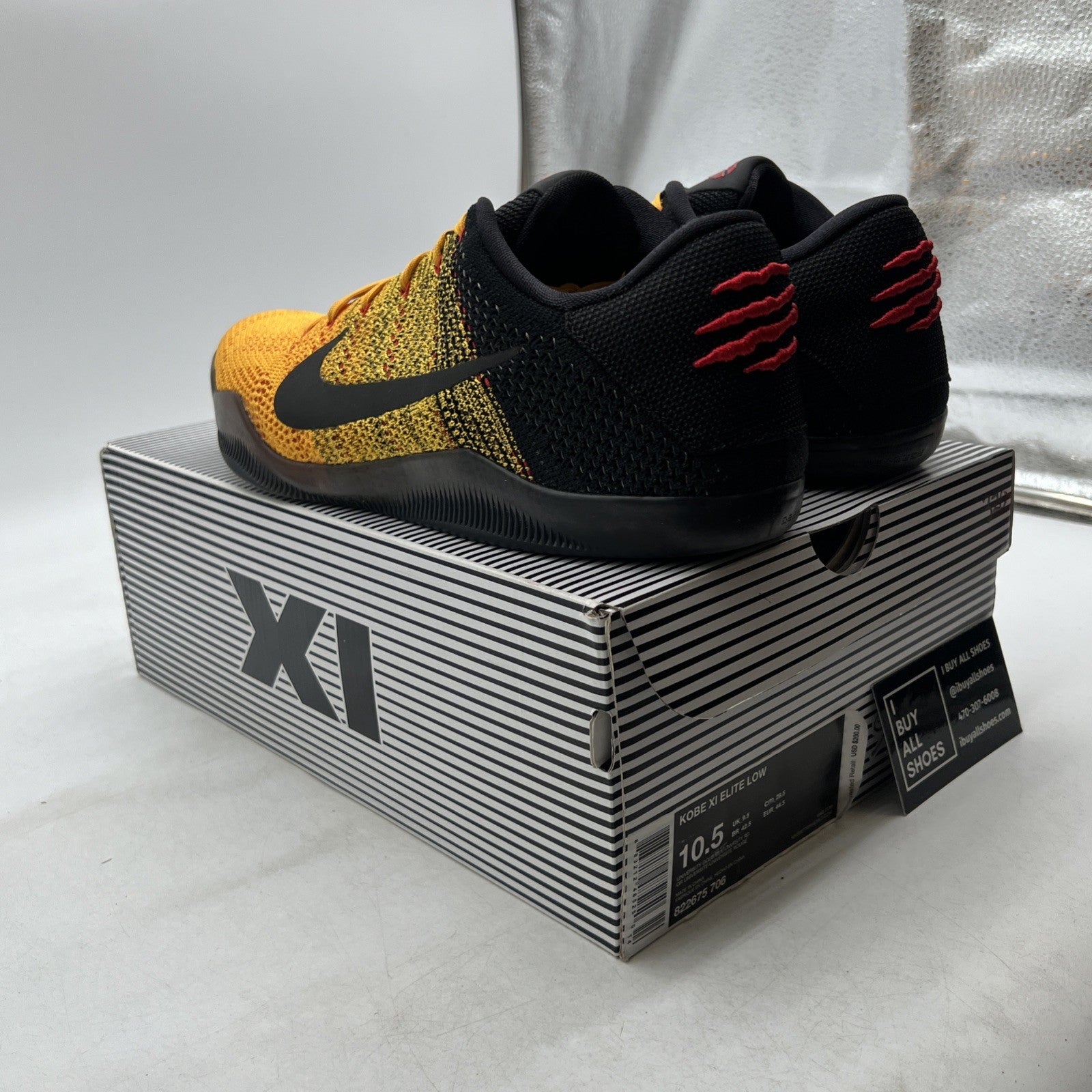 Size 10.5 - Nike Kobe 11 Elite Low Bruce Lee (822675-706)