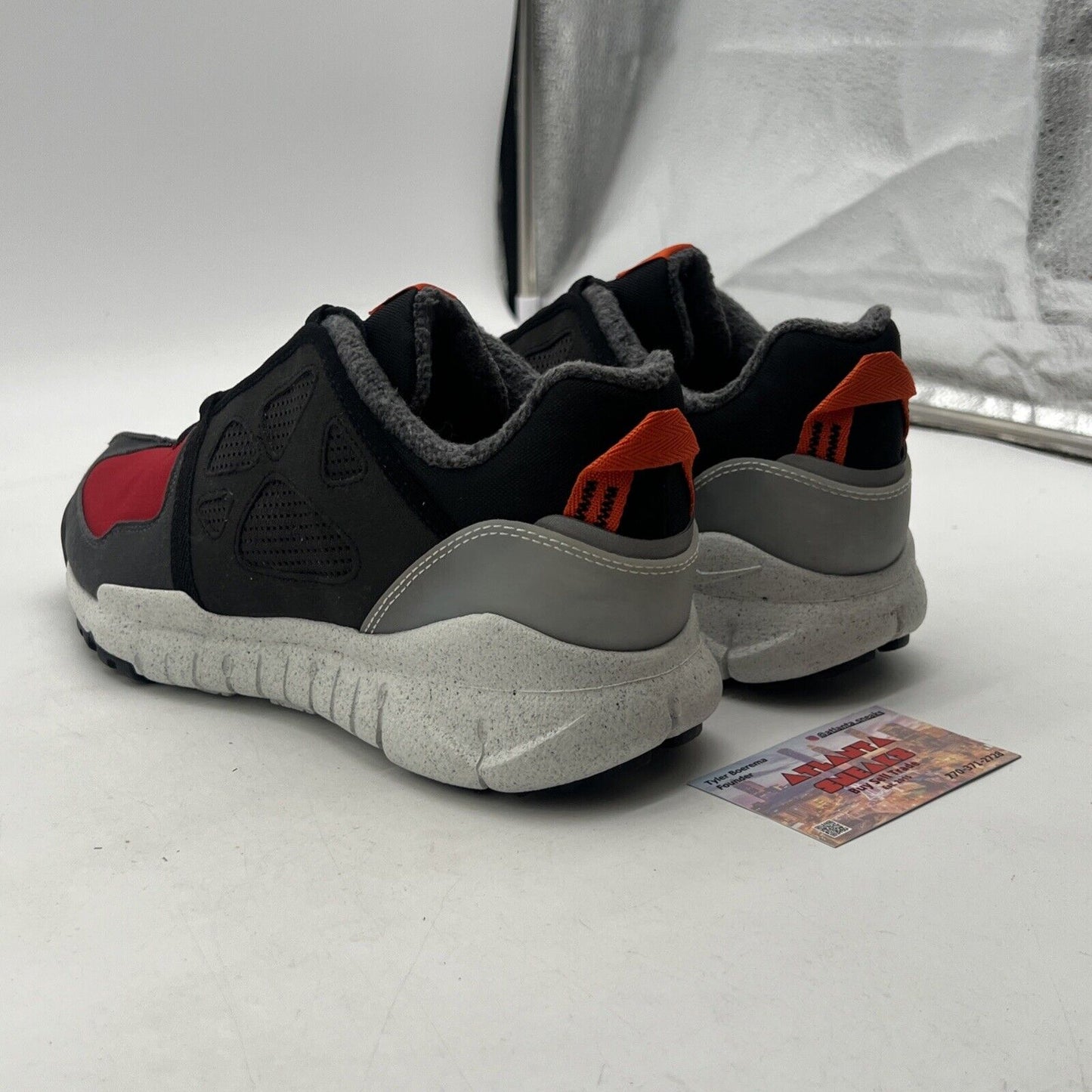 Size 9.5 - Nike Free Terra Vista Black Anthracite Canvas