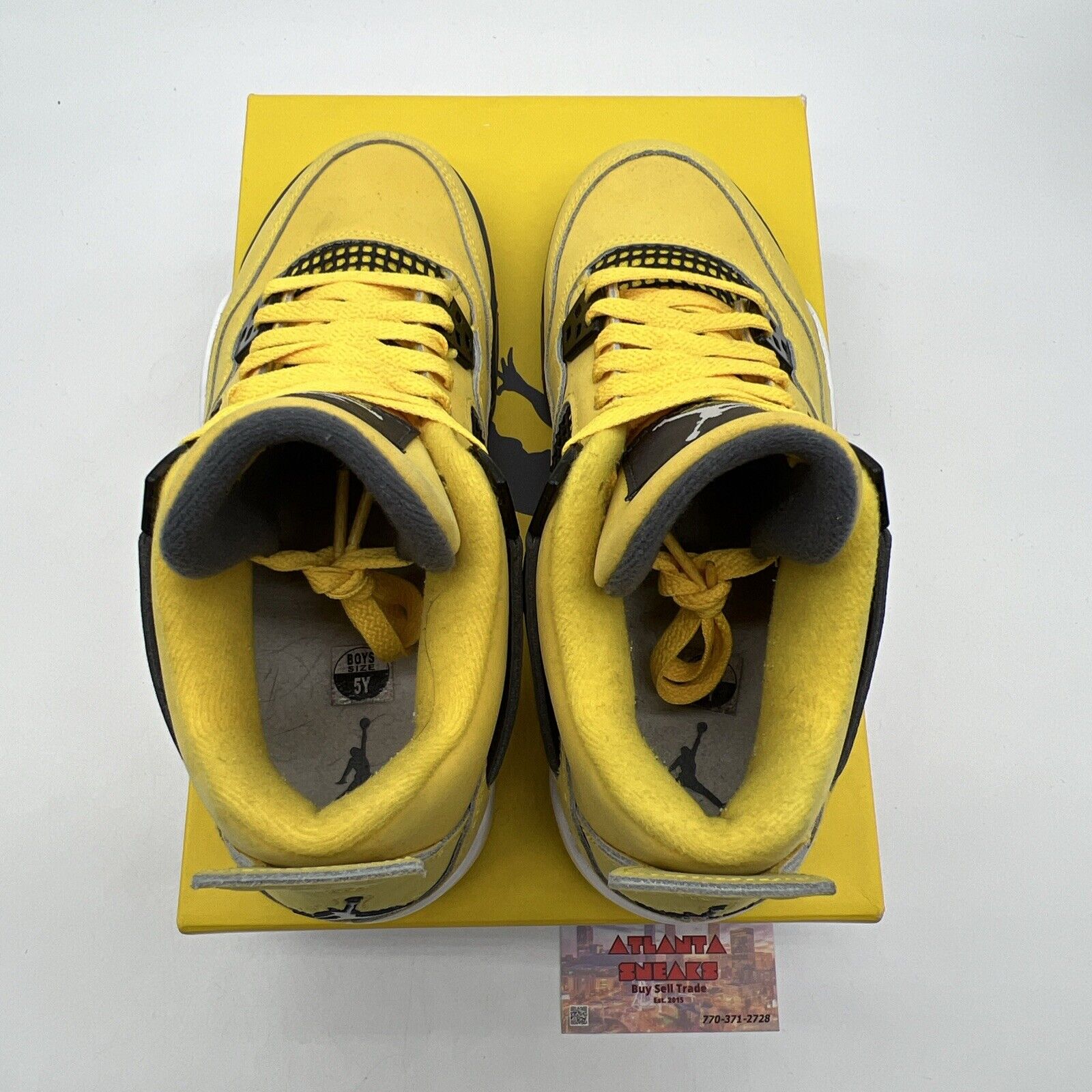 Size 5 - Jordan 4 Retro GS Tour Yellow 2021 - Suede Grey  (408452-700)