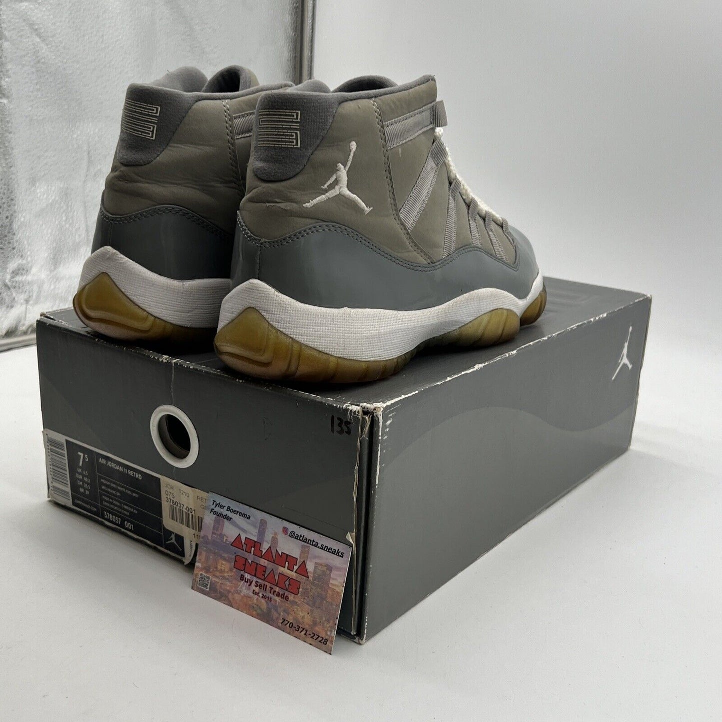 Size 7.5 - Air Jordan 11 Retro 2010 Cool Grey (378037-001)