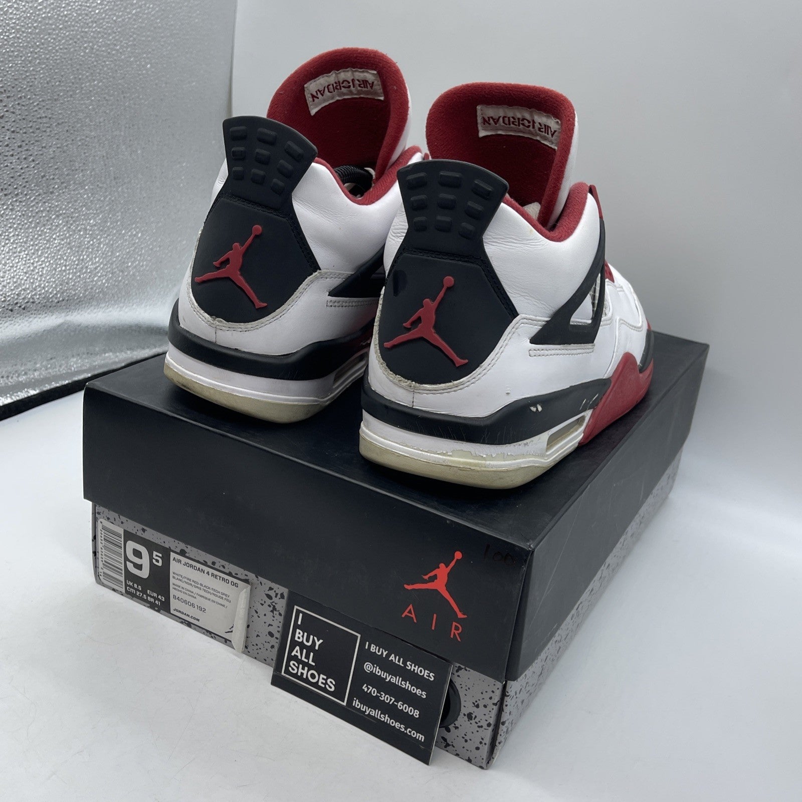 Size 9.5 - Air Jordan 4 Retro OG Mid White Cement (840606-192)