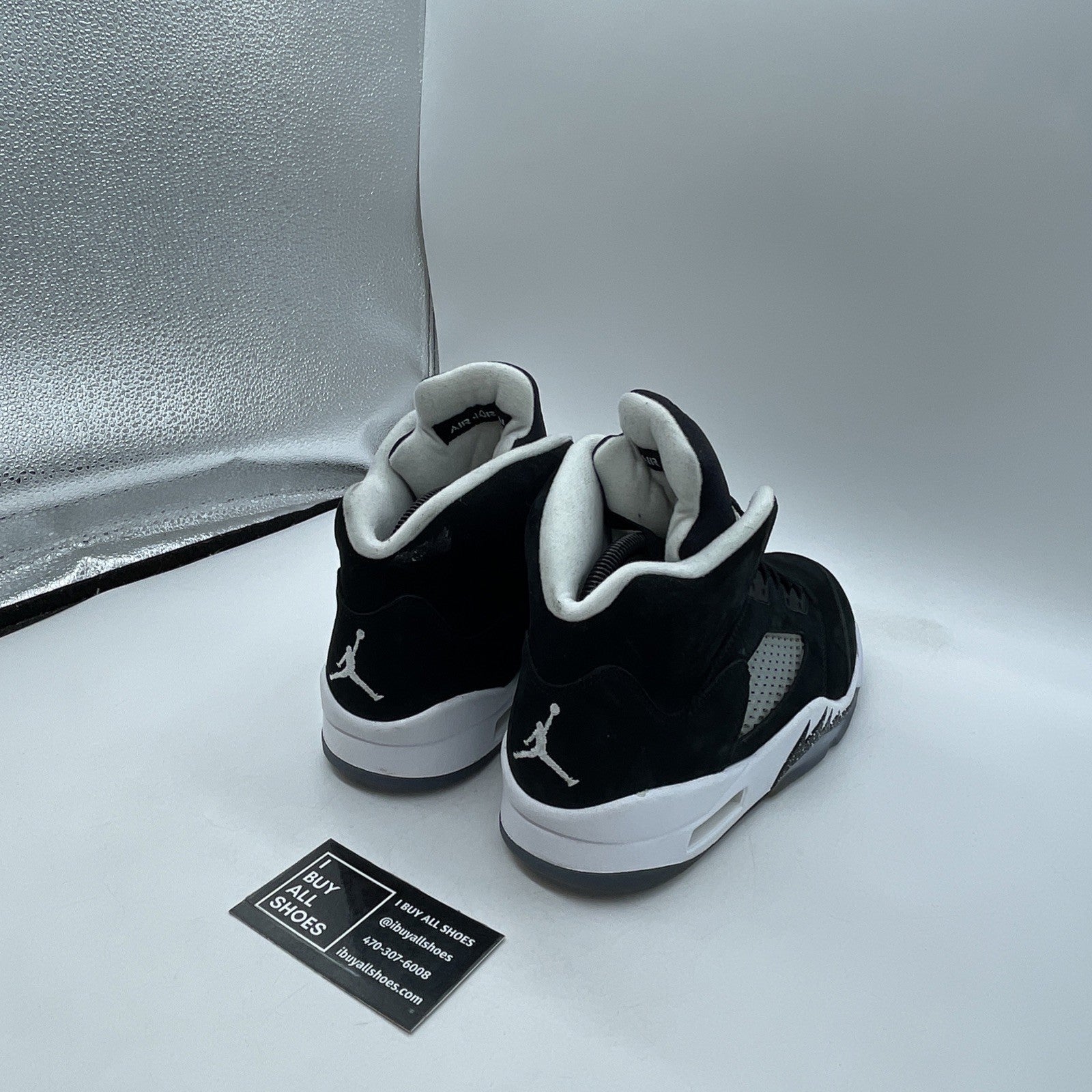 Size 7.5 - Air Jordan 5 Retro 2013 Oreo (136027-035)