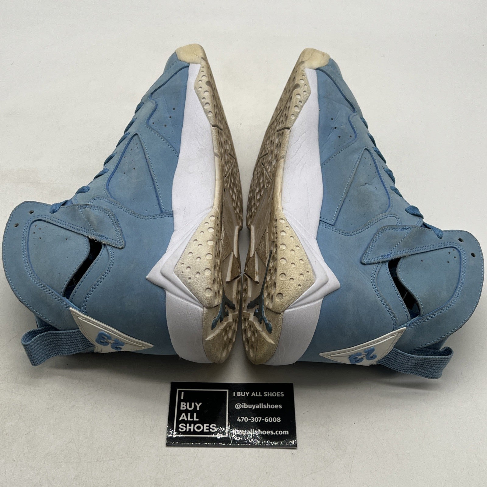 Size 10.5 - Air Jordan 7 Retro Pantone (304775-400)