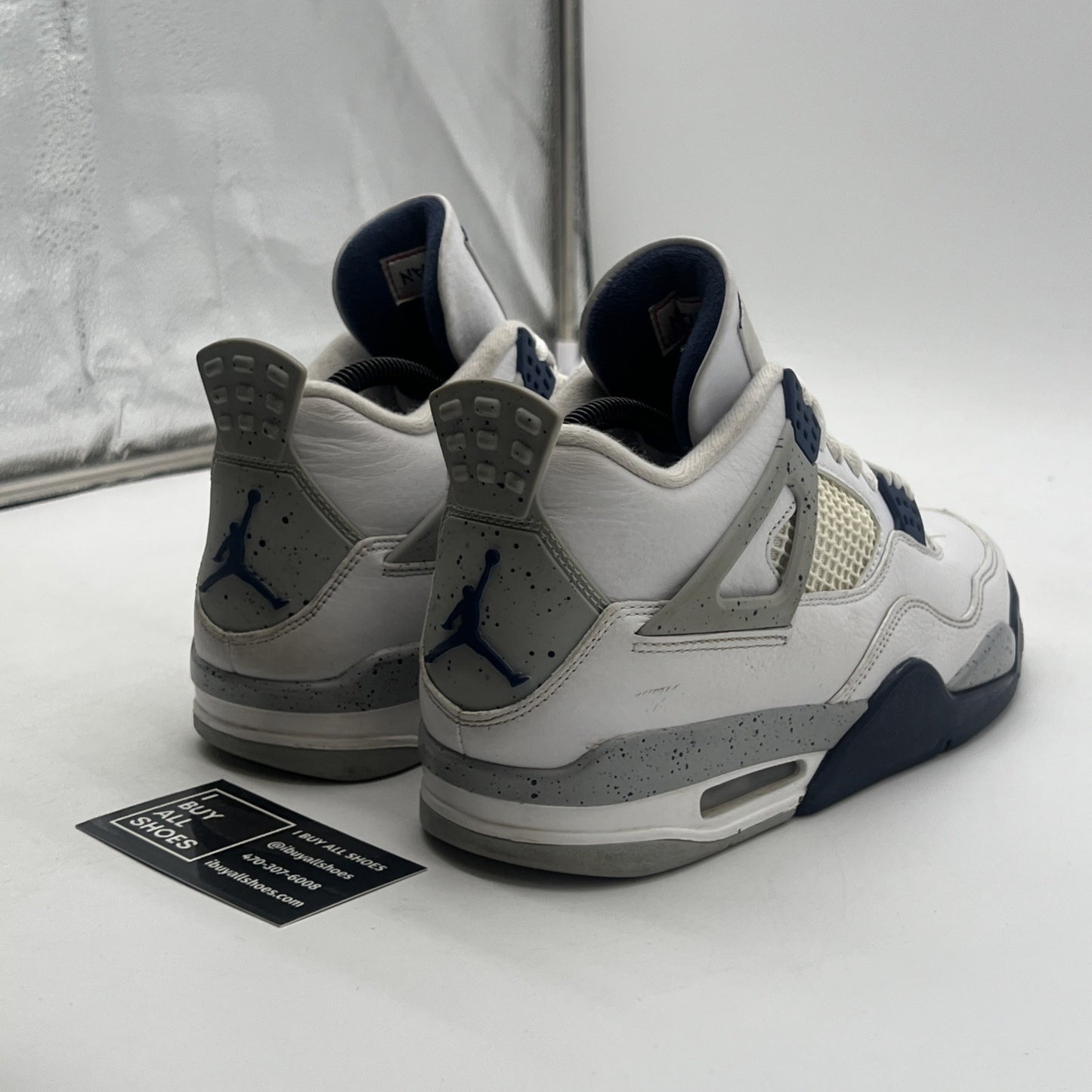 Size 8 - Air Jordan 4 Retro Mid Midnight Navy (DH7927-140)