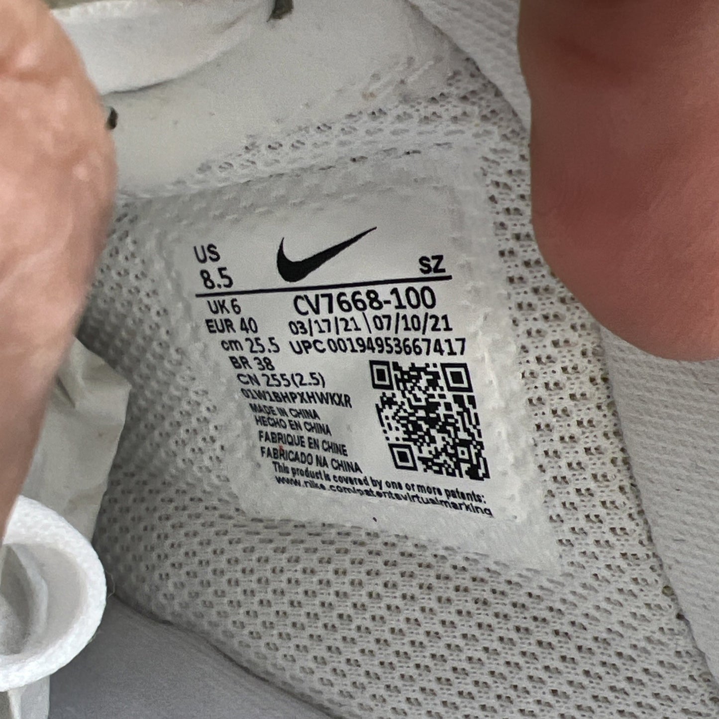 Size 8.5 - Swarovski x Nike Air Force 1 LXX White W (CV7668-100)