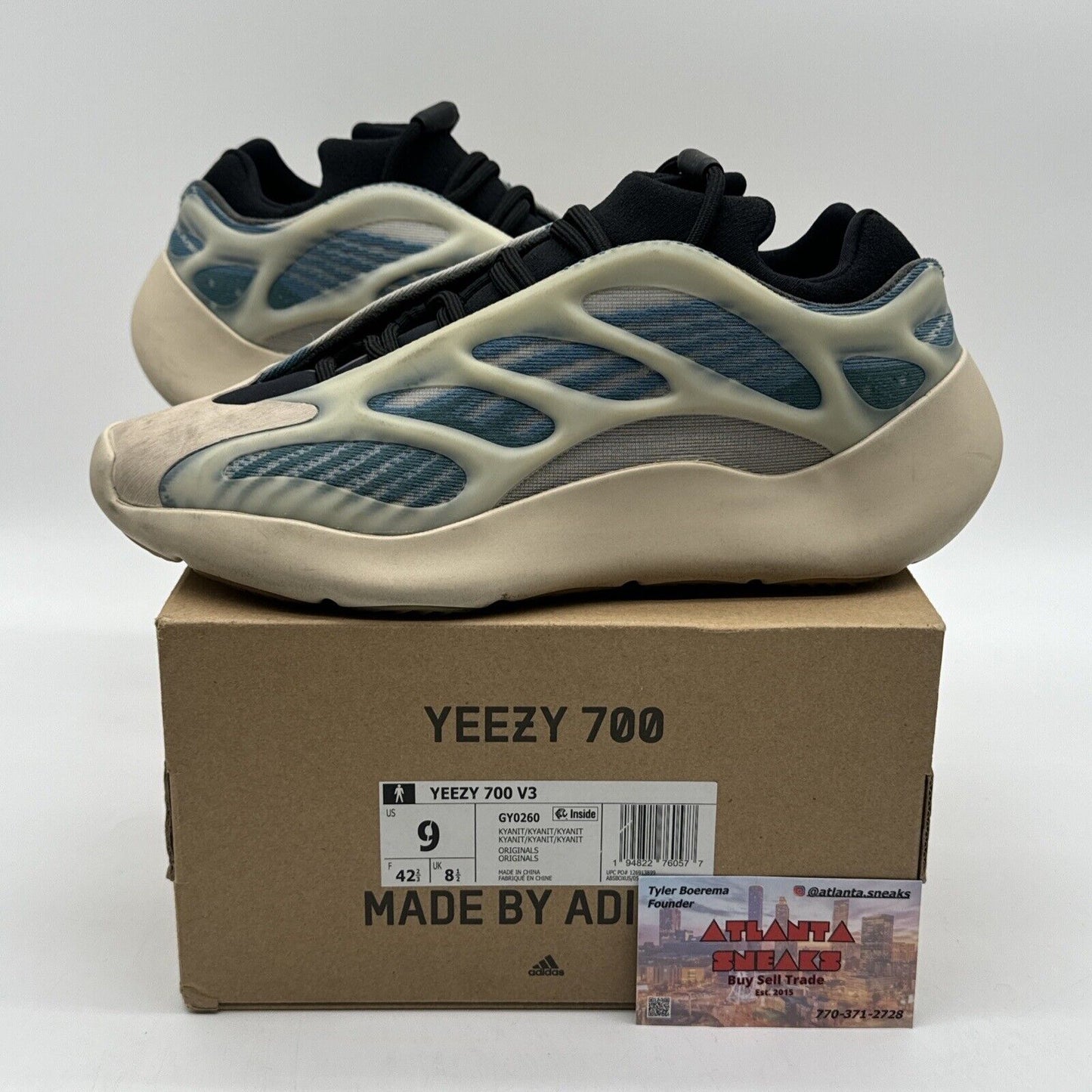 Size 9 - adidas Yeezy 700 V3 Kyanite Cream Blue Comfy Boost Kanye Vultures OG Al