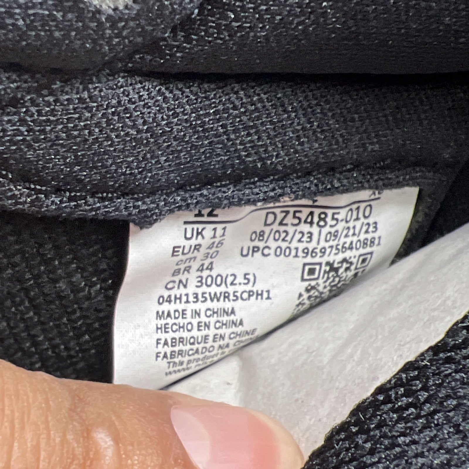 Size 12 - Air Jordan 1 Retro OG High Black White 2.0 (DZ5485-010)