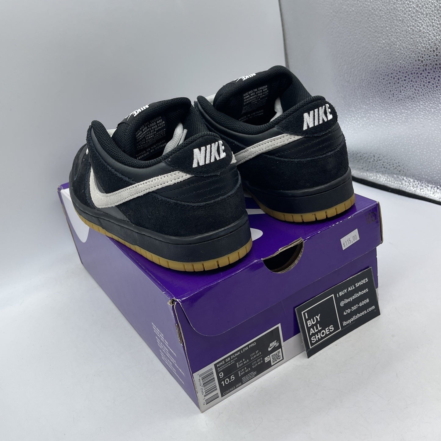 Size 9 - Nike Dunk Low SB Black Gum (CD2563-006)