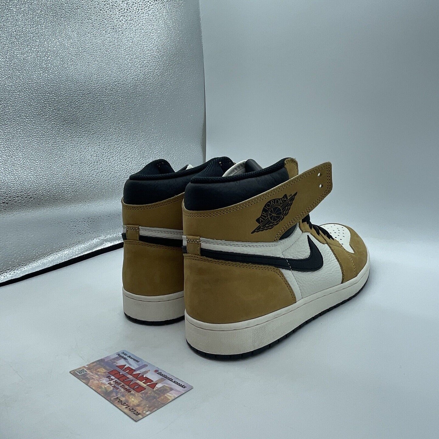 Size 12 - Jordan 1 Retro High OG Rookie of the Year 2018 Brown (555088-700)