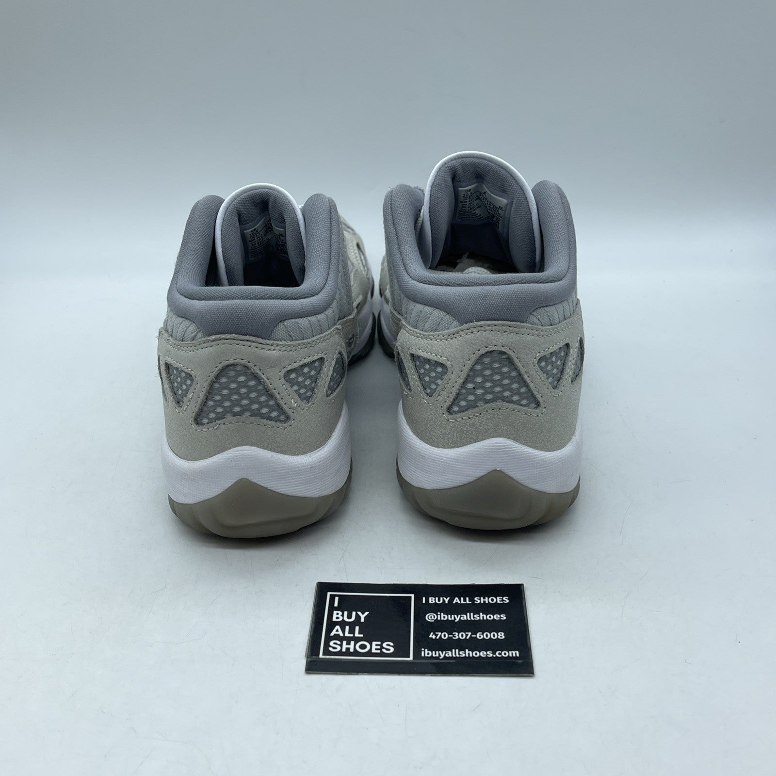 Size 10.5 - Air Jordan 11 Retro IE Low Light Orewood Brown (919712-102)