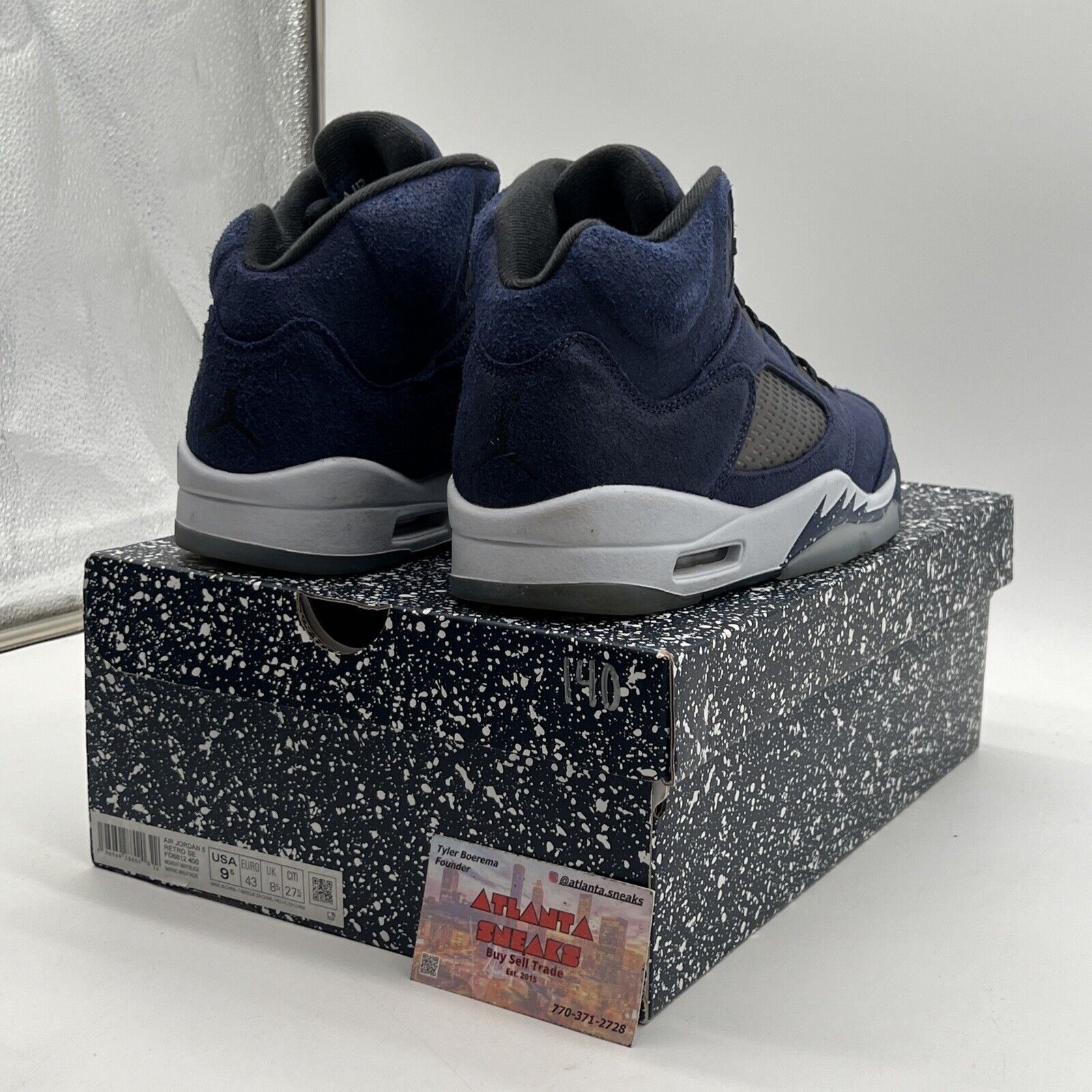 Size 9.5 - Air Jordan 5 Retro SE Midnight Navy White Suede (FD6812-400)