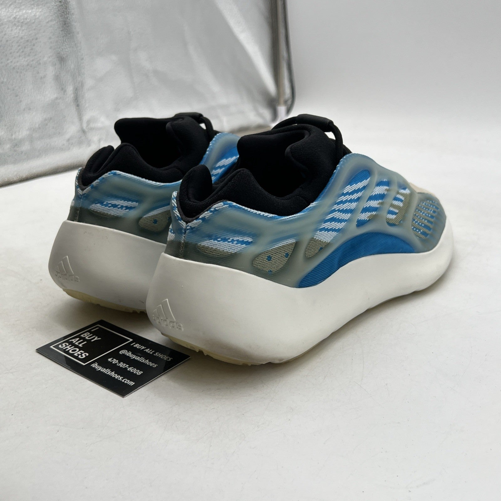 Size 9.5 - Adidas Yeezy 700 V3 Arzareth (G54850)