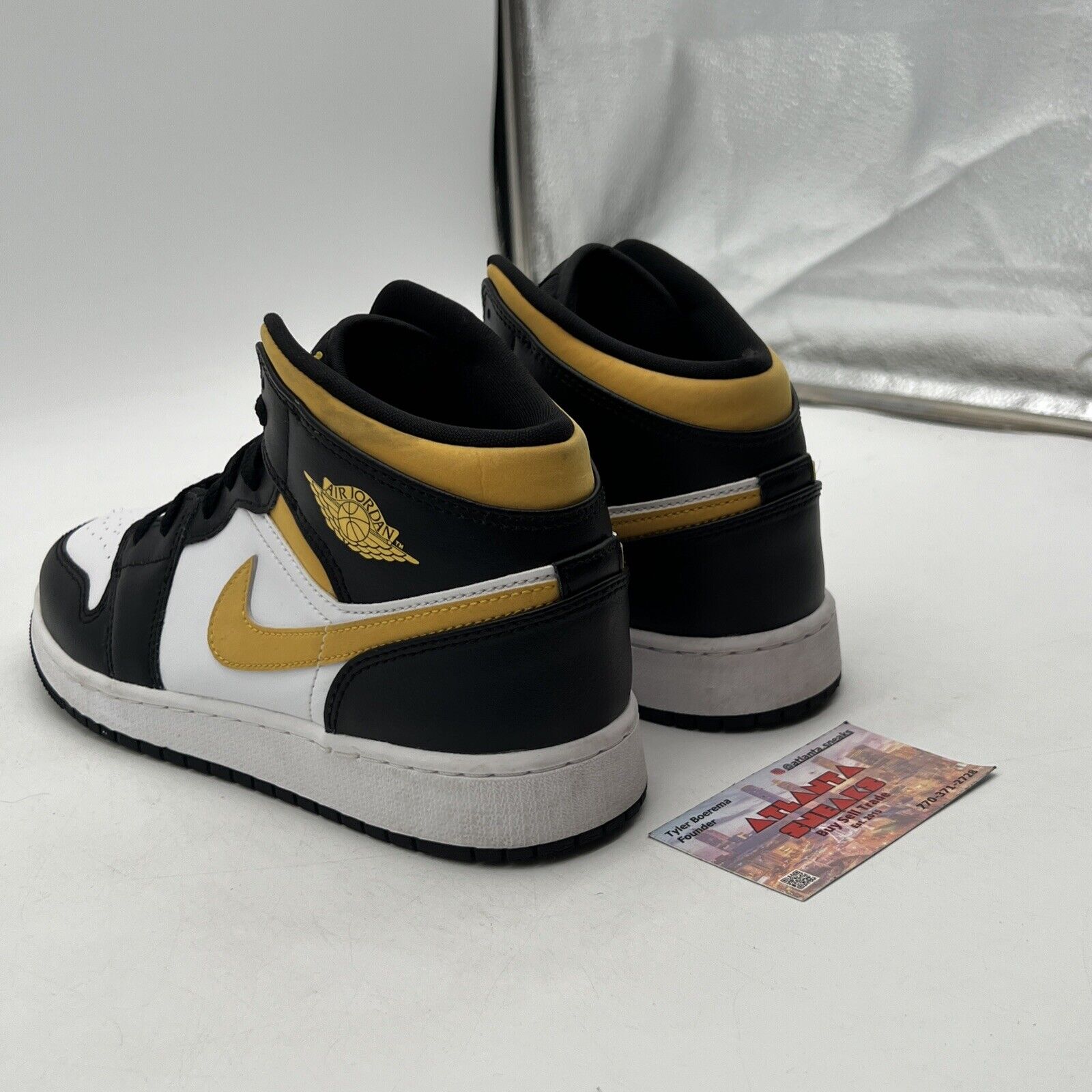 Size 7 - Air Jordan 1 Mid Black University Gold White Yellow Leather 554725-177