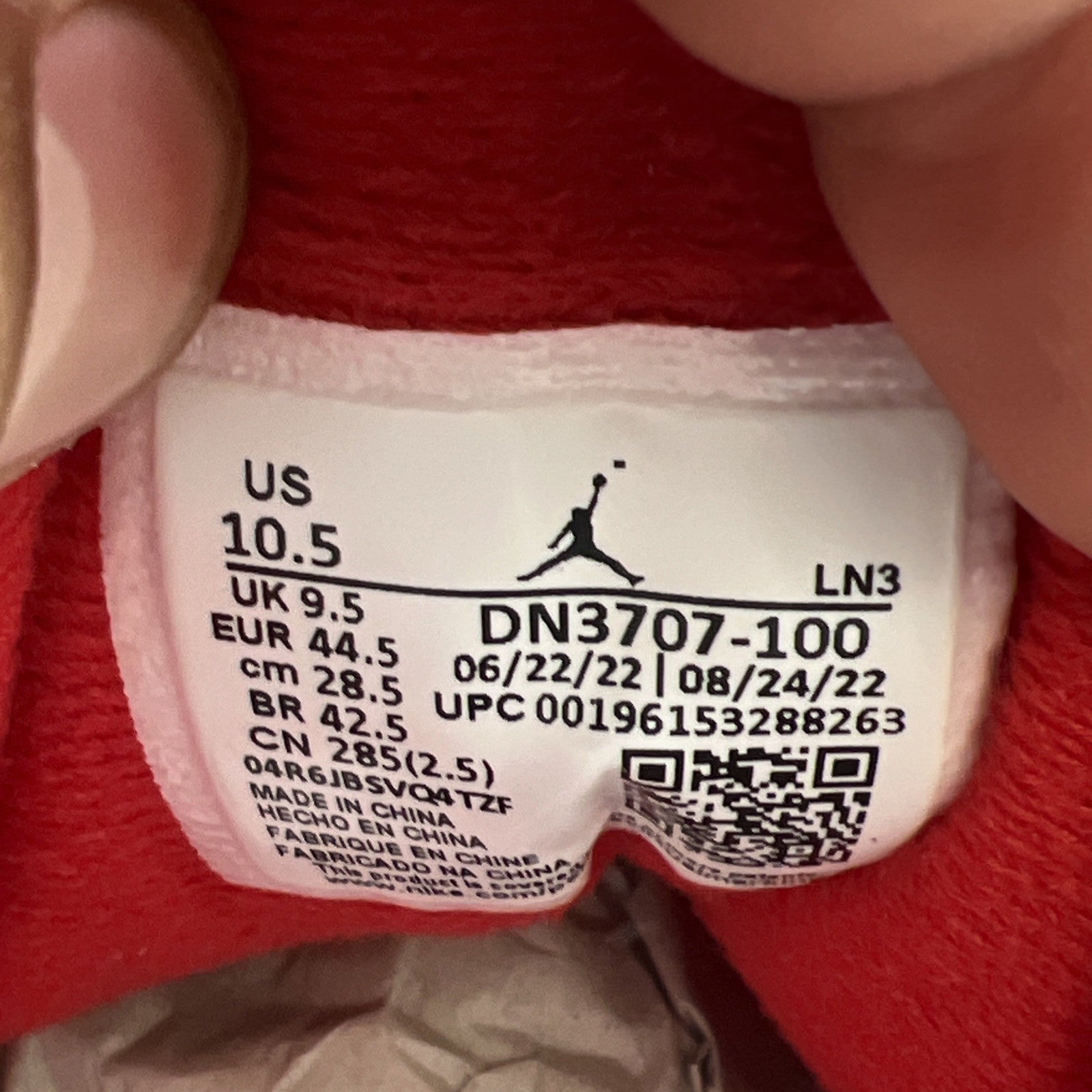 Size 10.5 - Air Jordan 3 Retro  White Cement Reimagined (DN3707-100)