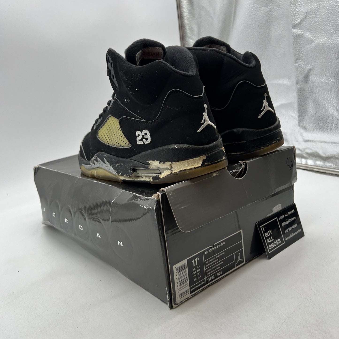 Size 11.5 - Air Jordan 5 Retro 2007 Black Metallic (136027-004)