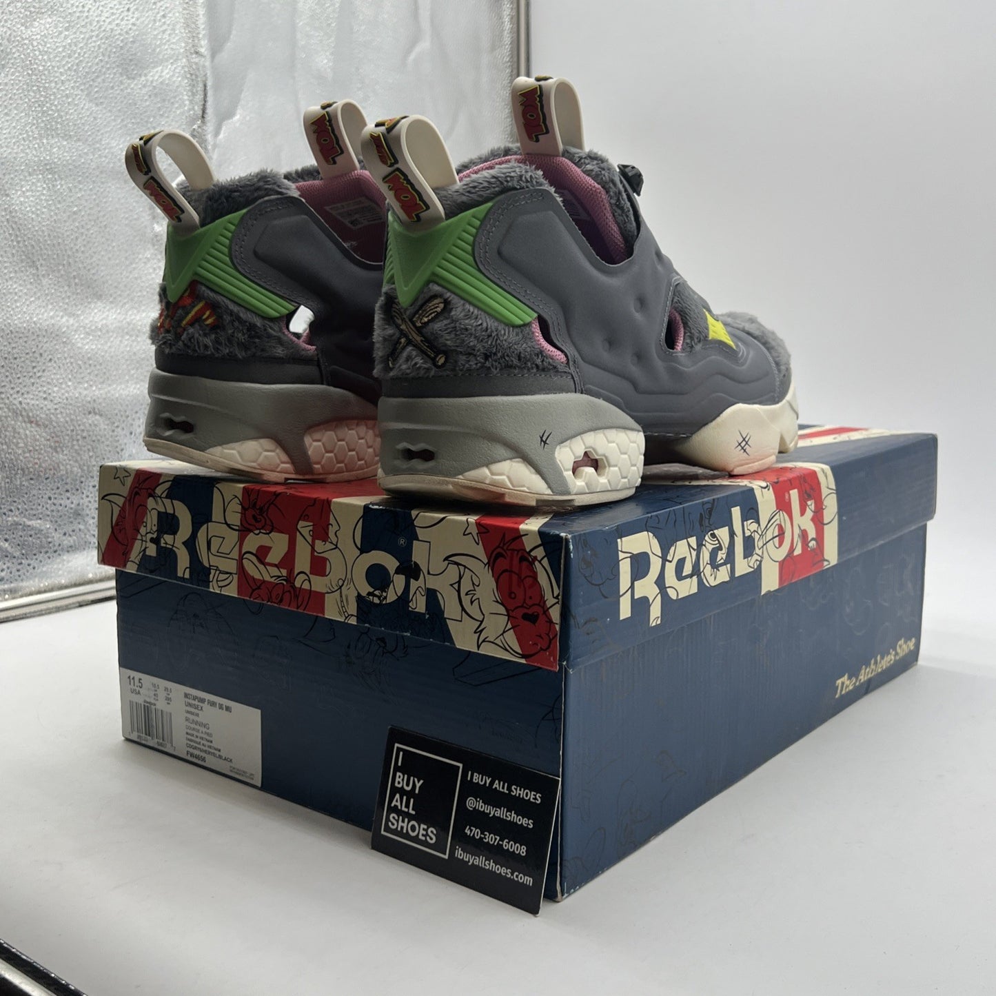 Size 11.5 - Reebok Tom & Jerry x InstaPump Fury Tom (FW4656)