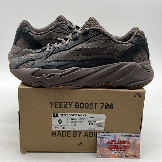 Size 9 - adidas Yeezy Boost 700 V2 Mauve (GS0724)