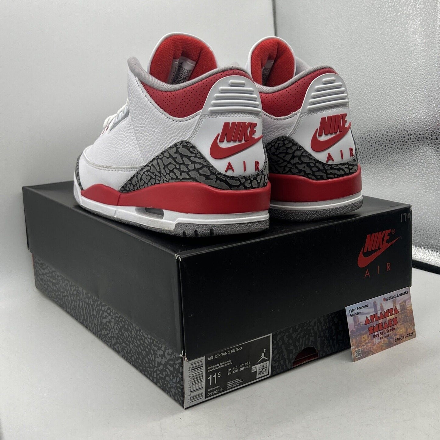 Size 11.5 - Jordan 3 Retro Mid Fire Red White Black Leather (DN3707-160)