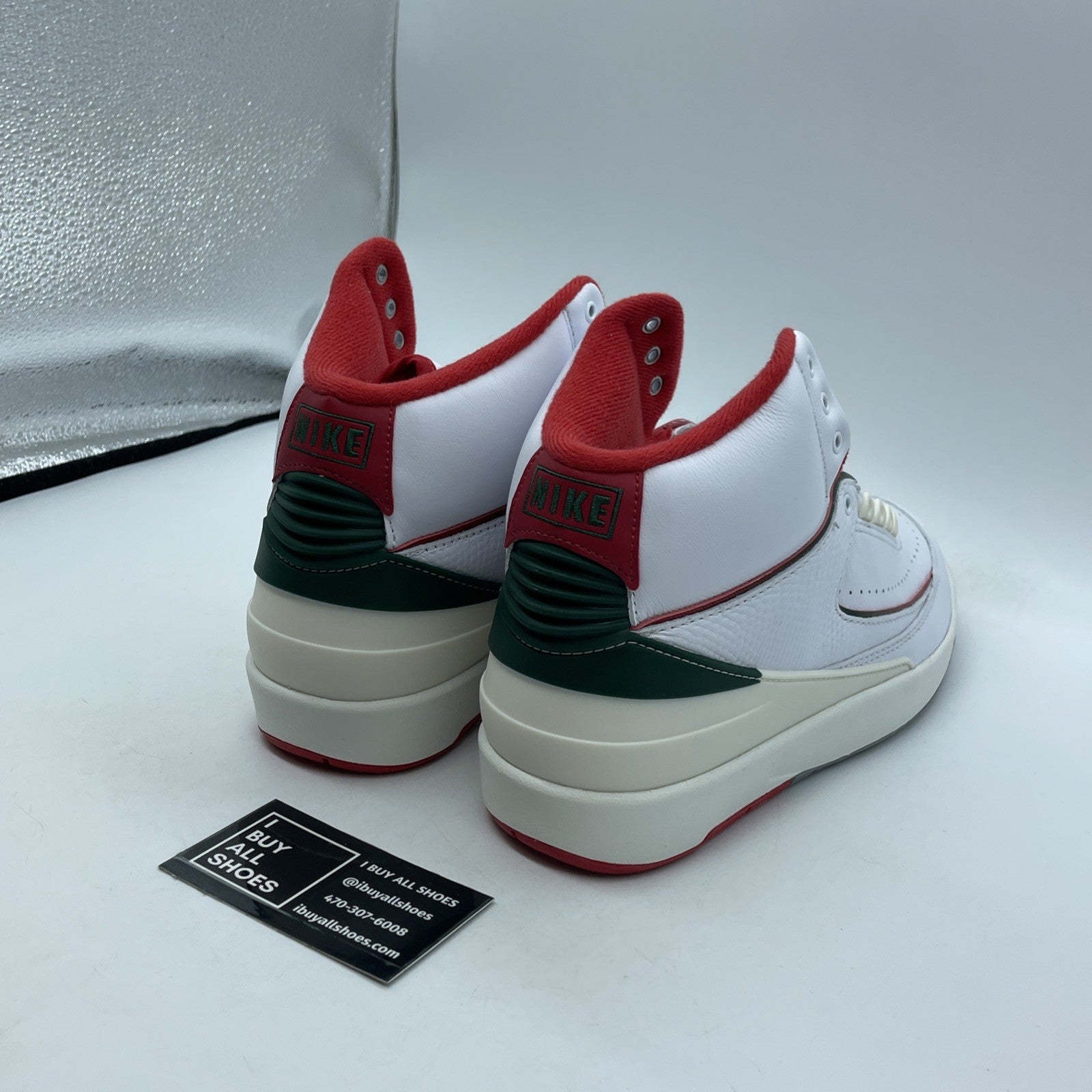 Size 10 - Air Jordan 2 Retro Origins White Green Red Leather (DR8884-101)