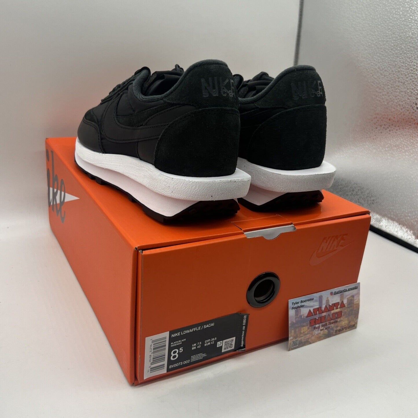 Size 8.5 - Nike sacai x LDWaffle Black Nylon Brand New Oh All White DS Sneakers