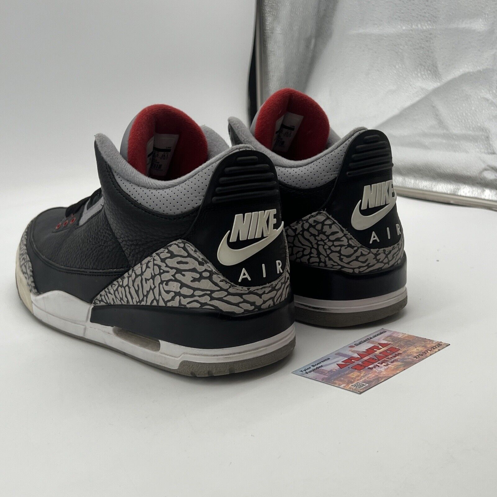 Size 10.5 - Air Jordan 3 Retro OG Mid Black Cement (854262-001)