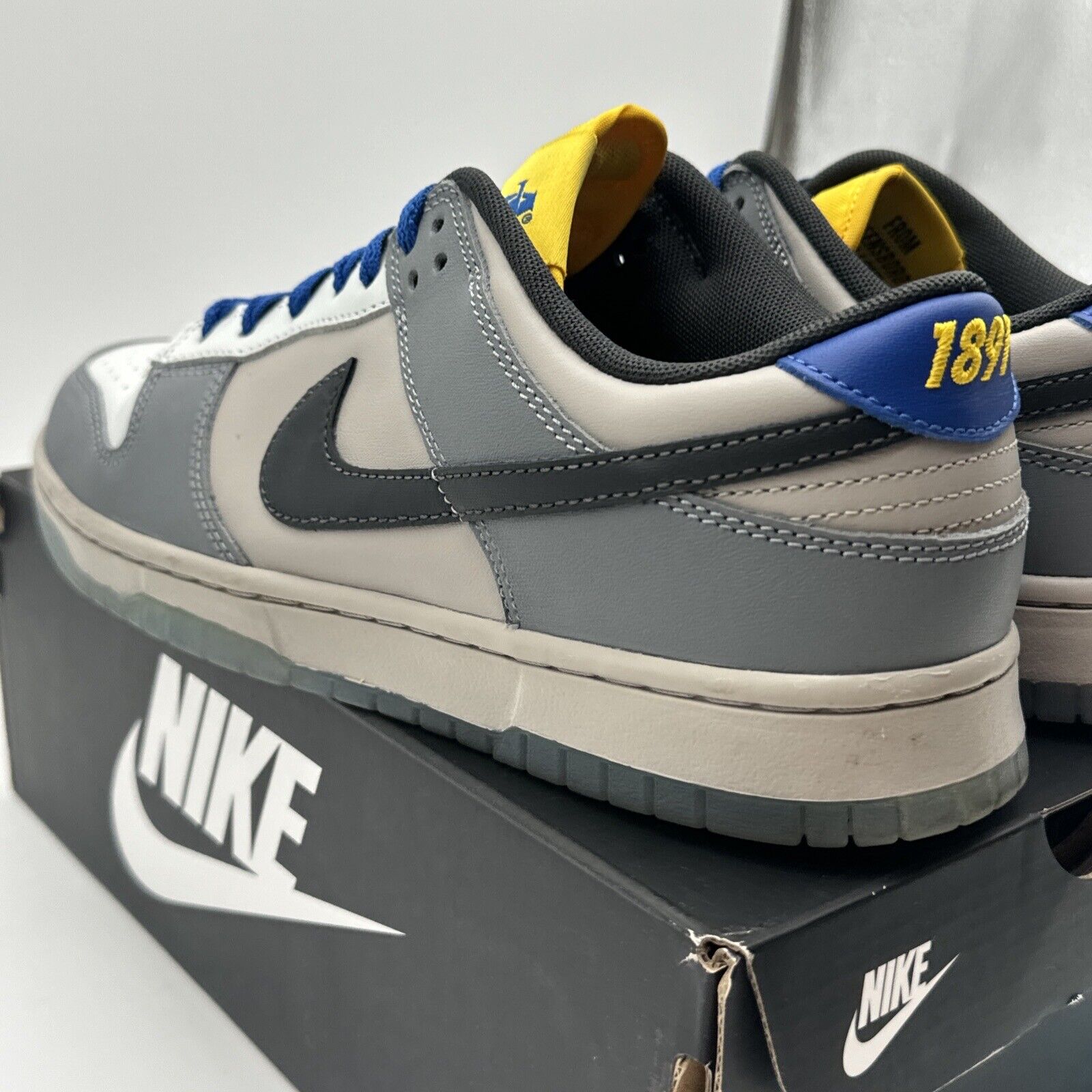 Size 9 - Nike Dunk Low Aggies 2022 Nc A&T Icy Socks Blue Yellow Leather Royal Og