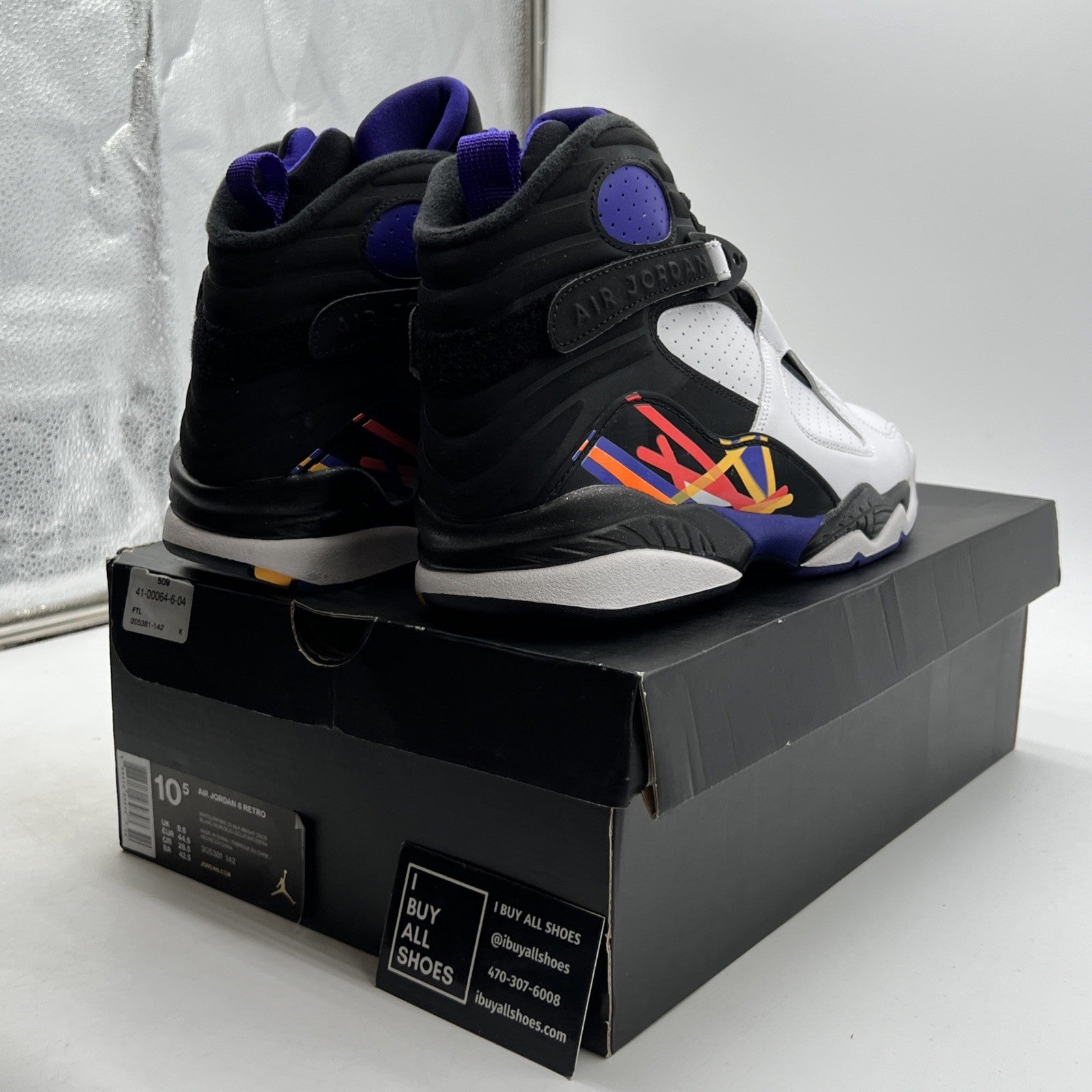 Size 10.5 - Air Jordan 8 Three-Peat (305381-142)
