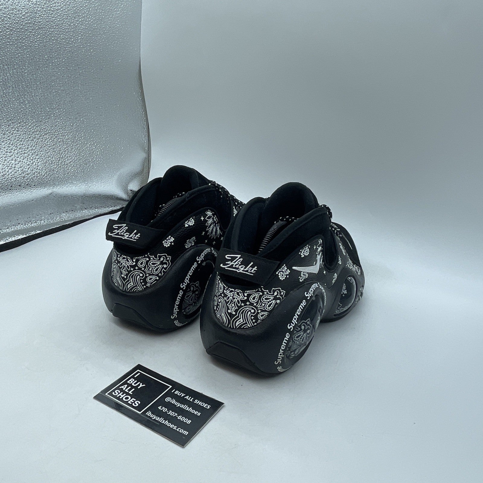 Size 9.5 - Nike Supreme x Air Zoom Flight 95 SP Black (DJ8604-001)