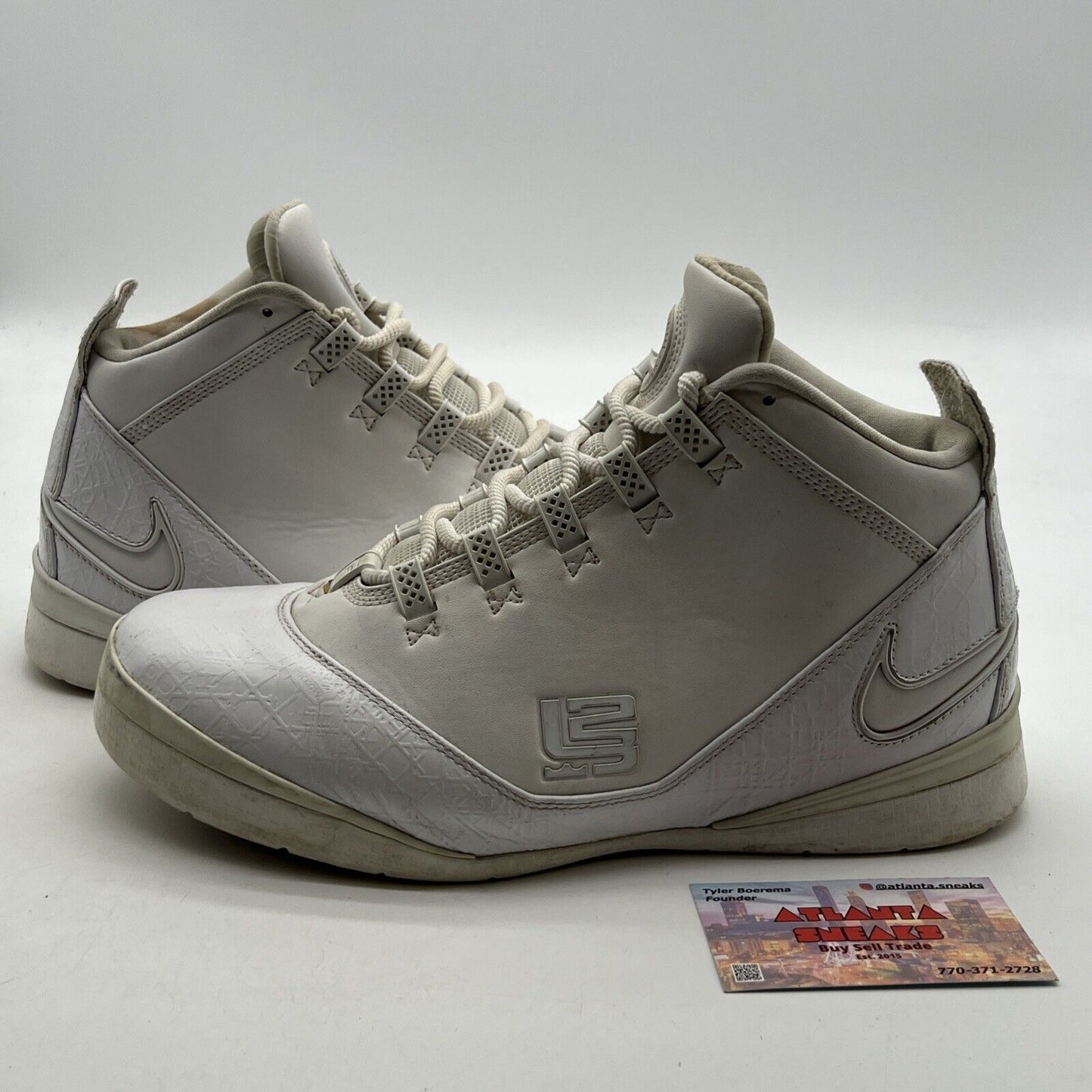 Size 9 - Nike Lebron Zoom Soldier 2 II Triple White