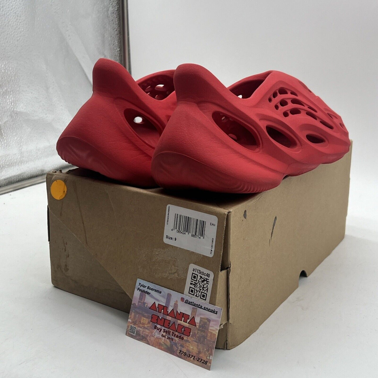 Size 9 - adidas Yeezy Foam Runner Vermillion (GW3355)