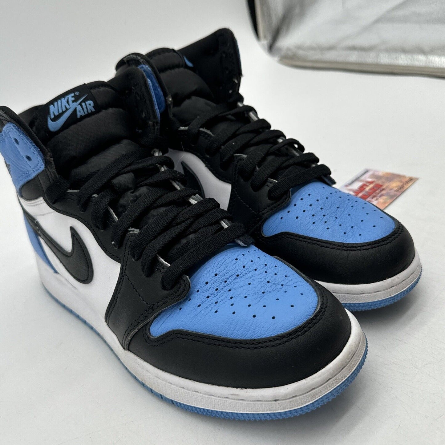 Size 7 - Jordan 1 Retro OG High UNC Toe Blue Tar Heel Black Leather 7y Unisex