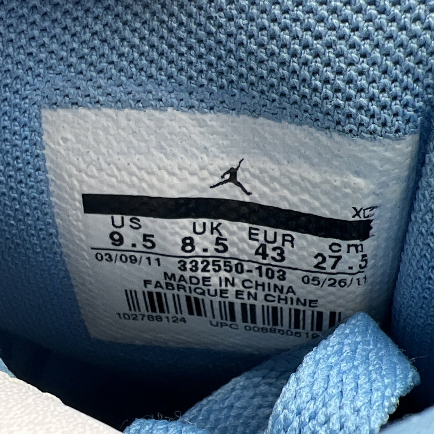 Size 9.5 - Air Jordan 1 Retro High North Carolina (332550-103)