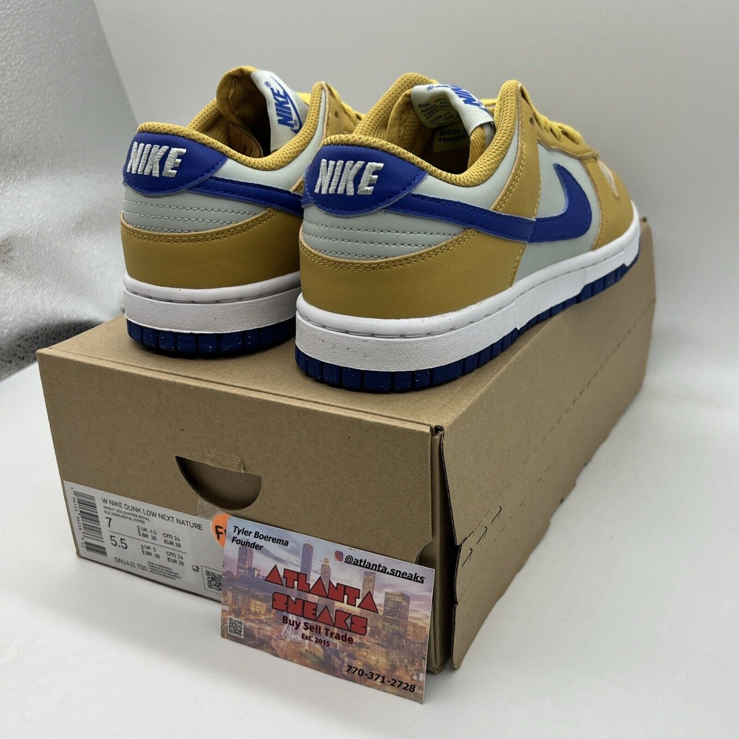 WMNS SZ 7 NIKE DUNK LOW NEXT NATURE WHEAT GOLD HYPER ROYAL (DN1431-700) Og All