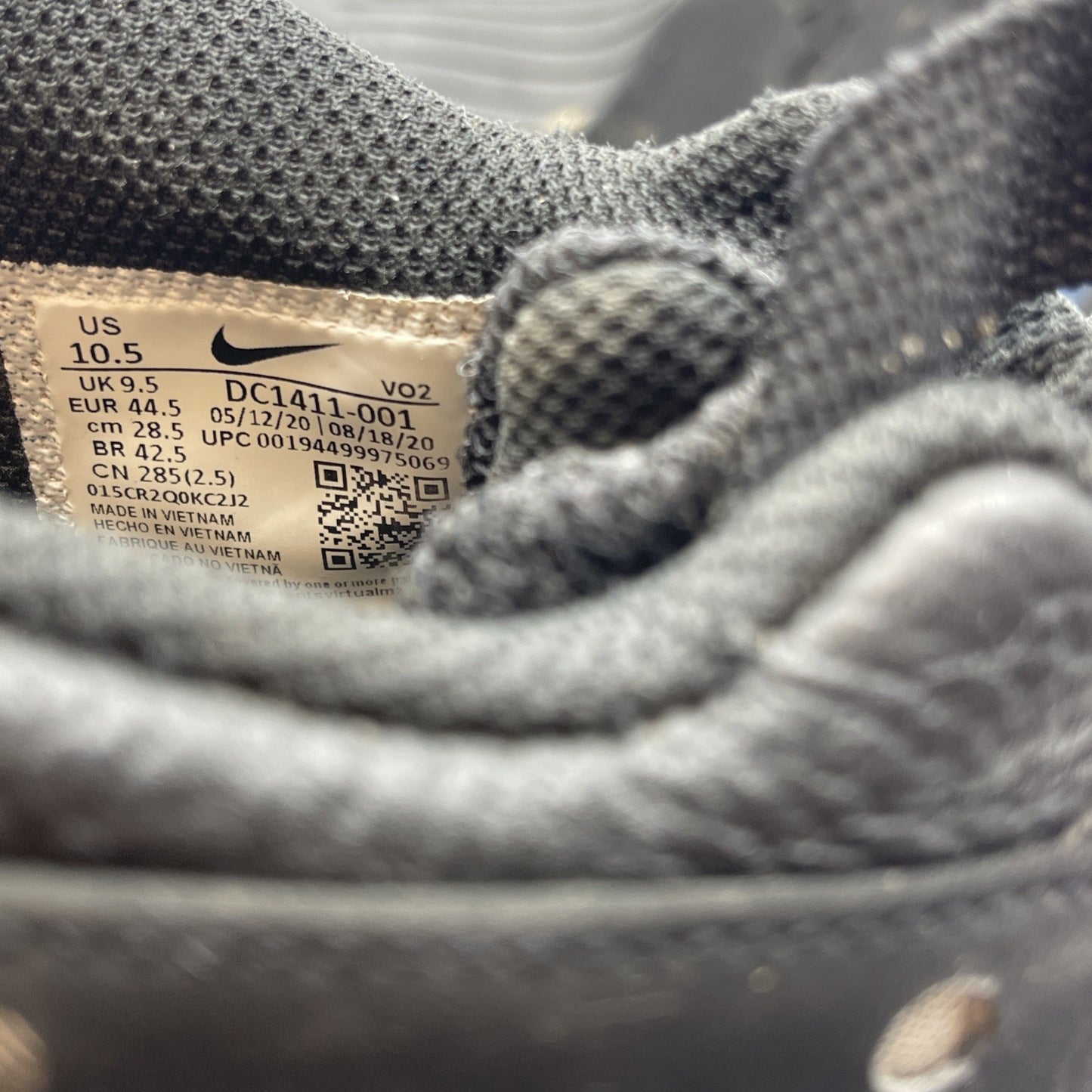 Size 10.5 - Nike Air Max 2 CB 94 Triple Black Suede Leather (DC1411-001)