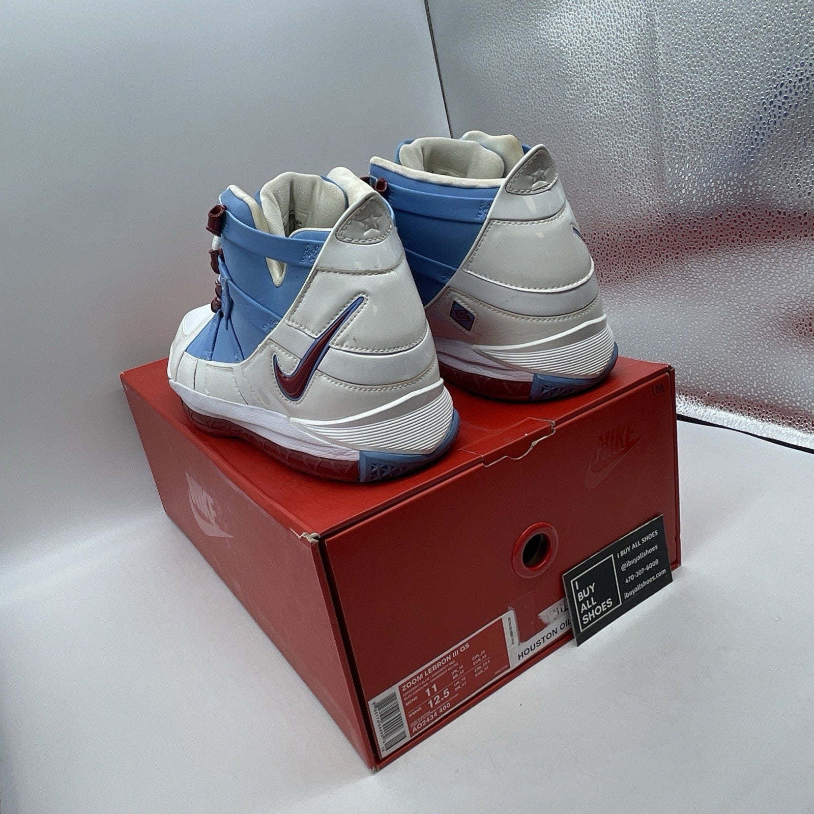Size 11 - Nike Zoom LeBron 3 Houston Oilers (AO2434-400)