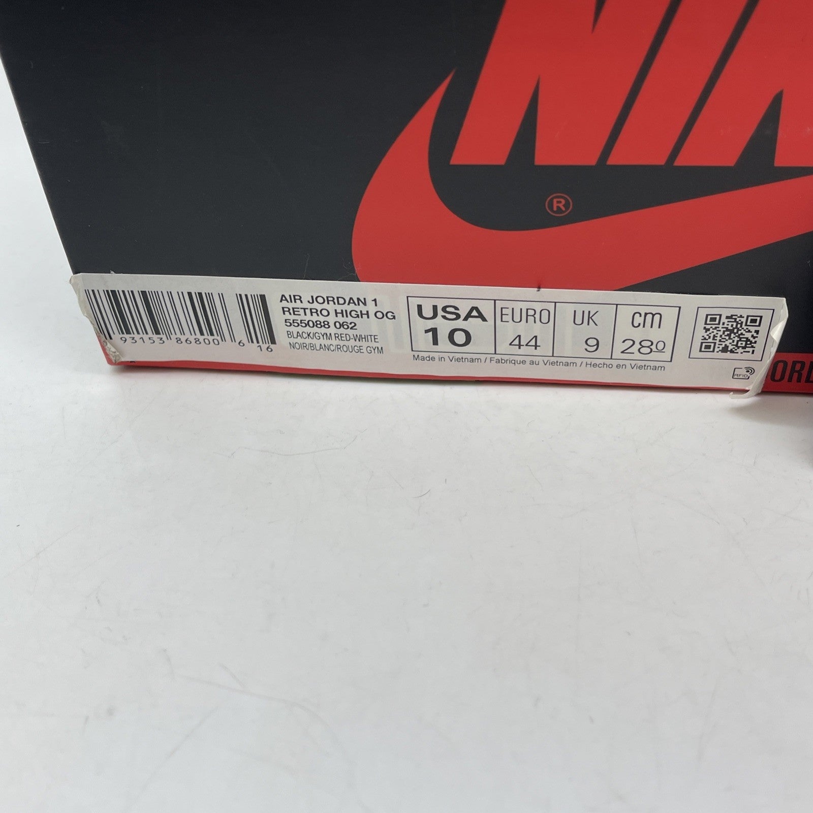 Size 10 - Jordan 1 Retro High OG Bloodline 2019 White Black (555088-062)