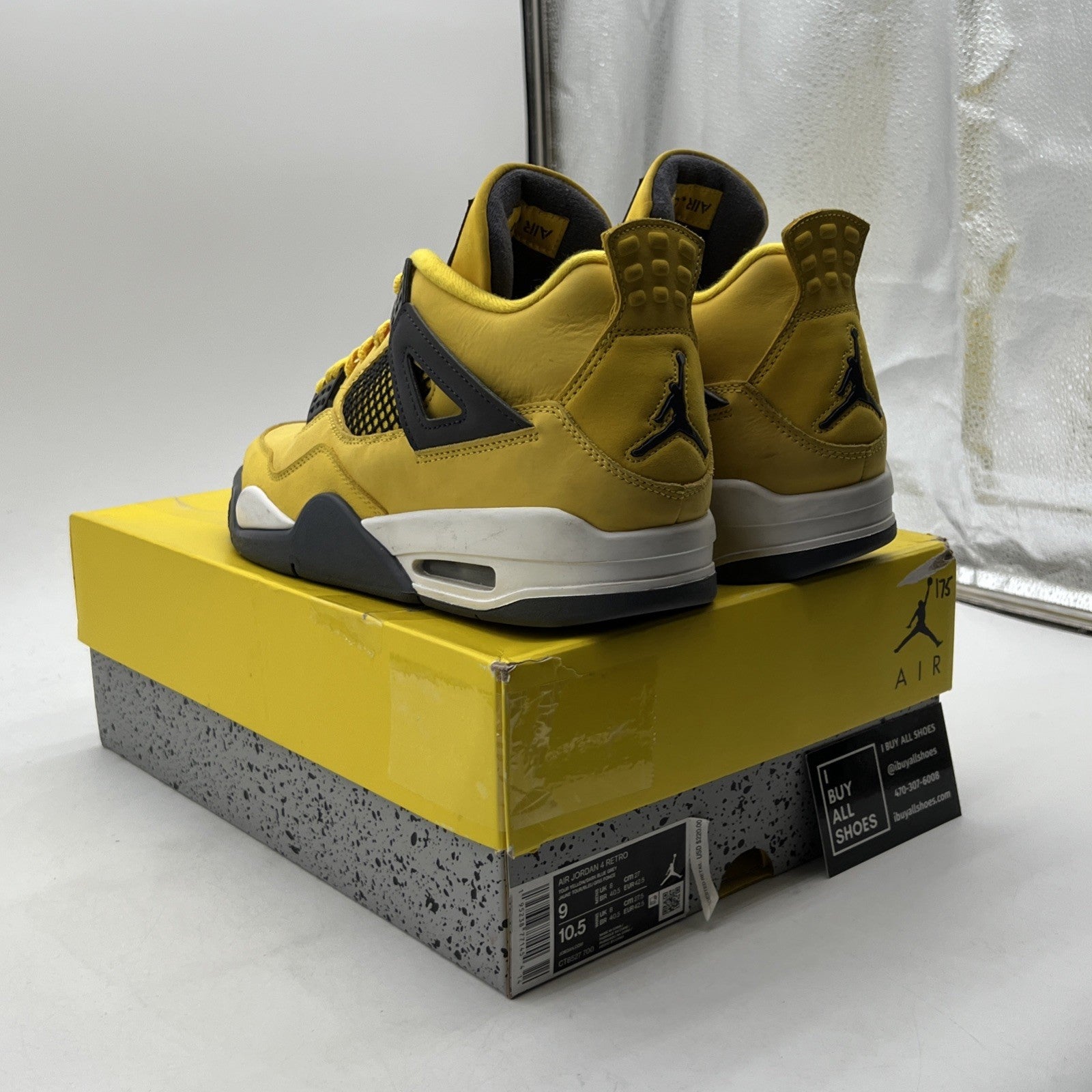Size 9 - Air Jordan 4 Retro Mid Lightning (CT8527-700)
