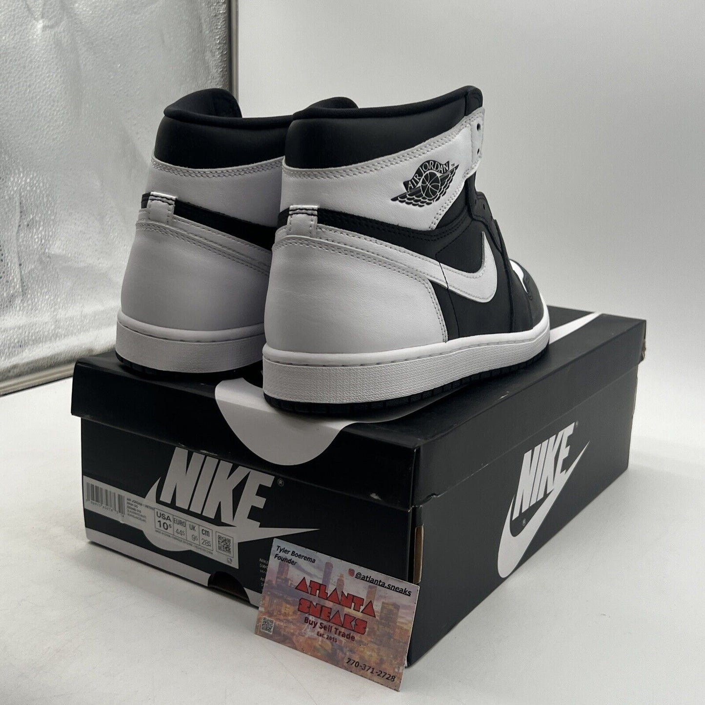 Size 10.5 - Air Jordan 1 Retro OG High Black White 2.0 (DZ5485-010)
