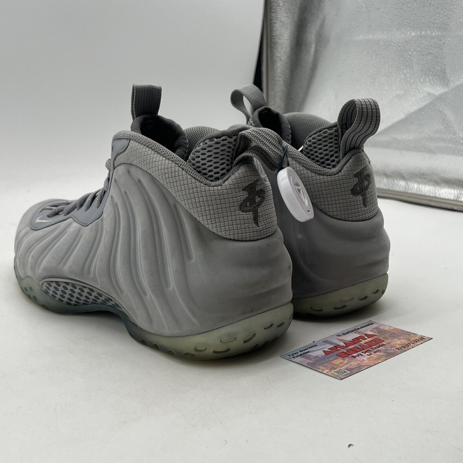 Size 11 - NIKE AIR FOAMPOSITE ONE WOLF GREY SUEDE (575420-007)
