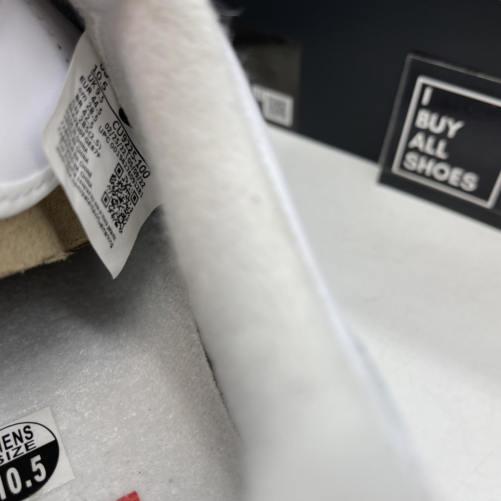 Size 10.5 - Nike Air Force 1 x Supreme Low Box Logo - White (CU9225-100)