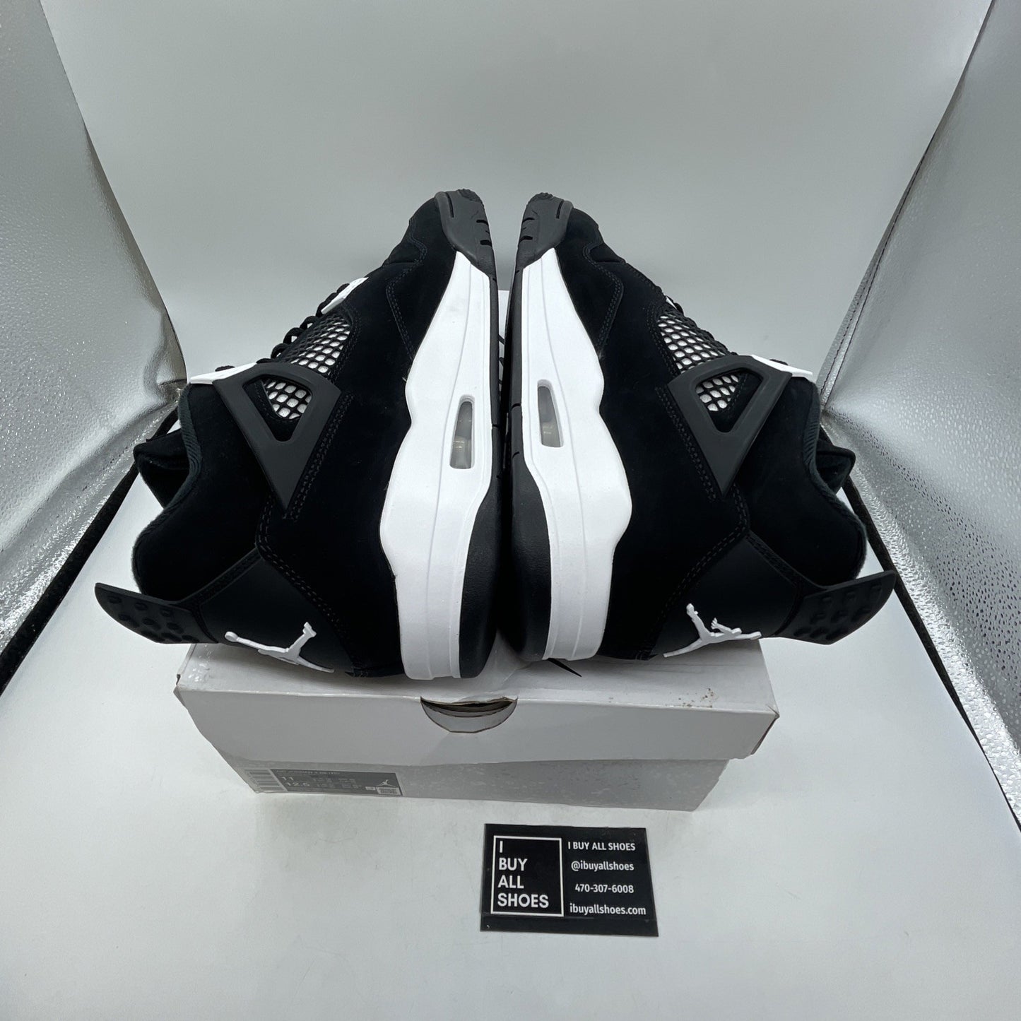 Size 11 - Air Jordan 4 Retro White Thunder (FQ8138-001)