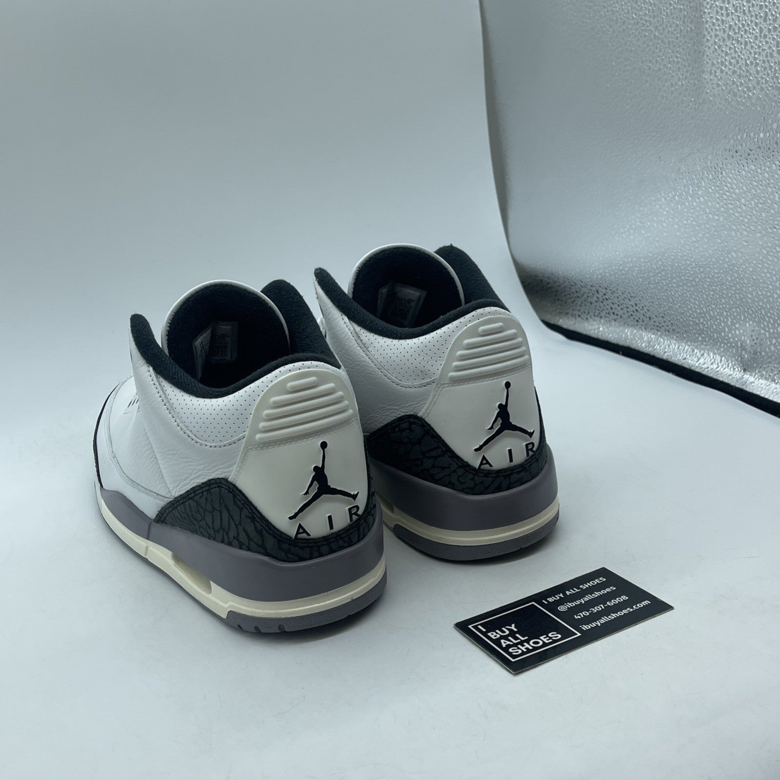 Size 10 - Air Jordan 3 Retro Cement Grey White Suede Leather (CT8532-106)