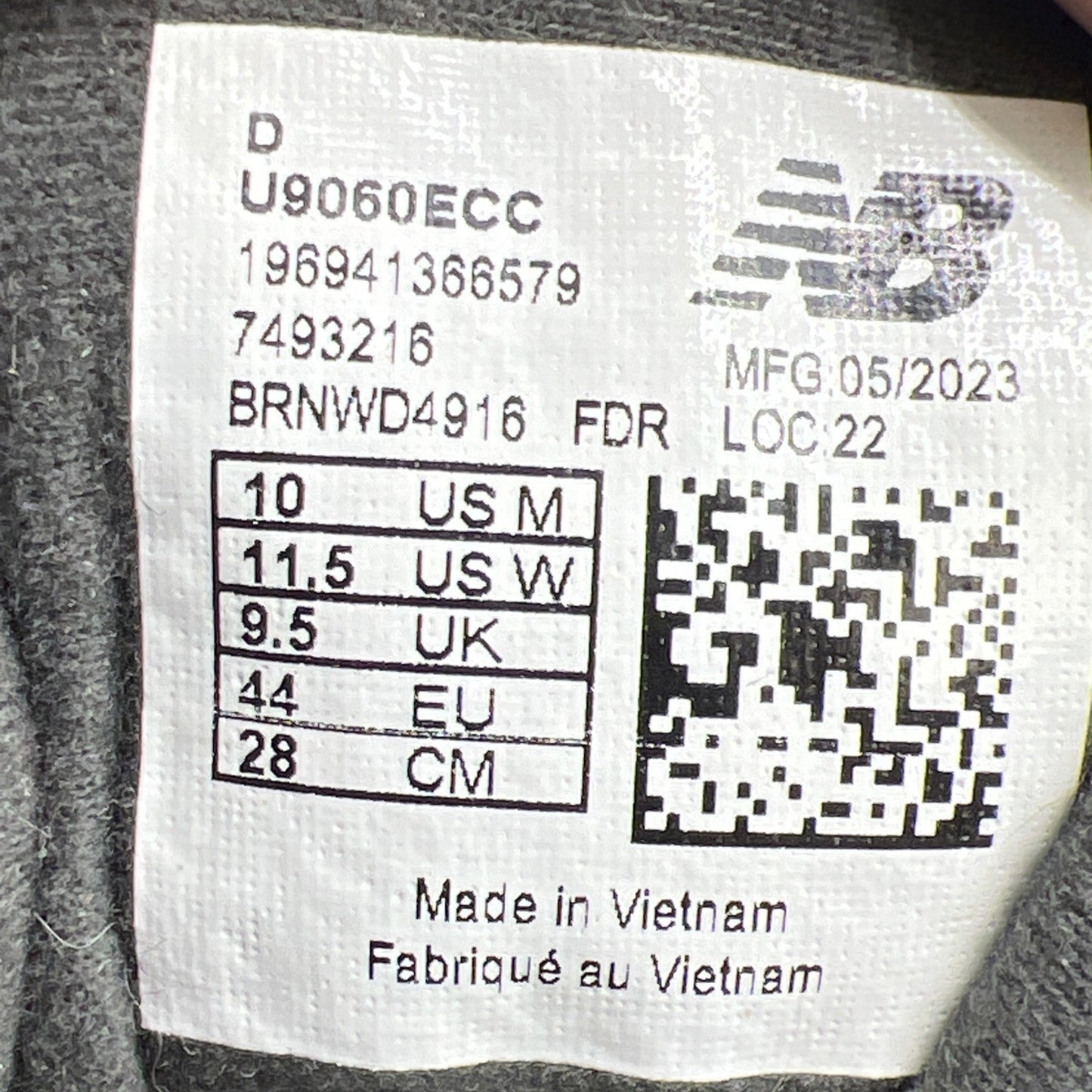 Size 10 - New Balance 9060 Castlerock (U9060ECC)