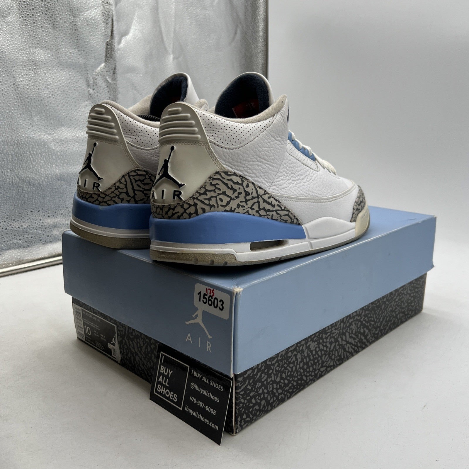 Size 10 - Air Jordan 3 Retro Mid UNC (CT8532-104)