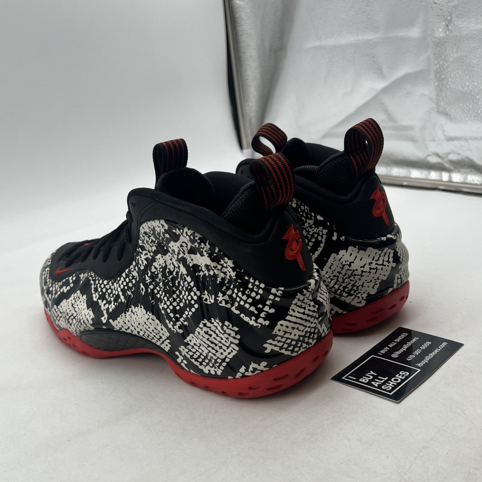 Size 10.5 - Nike Air Foamposite One Albino Snakeskin (314996-101)