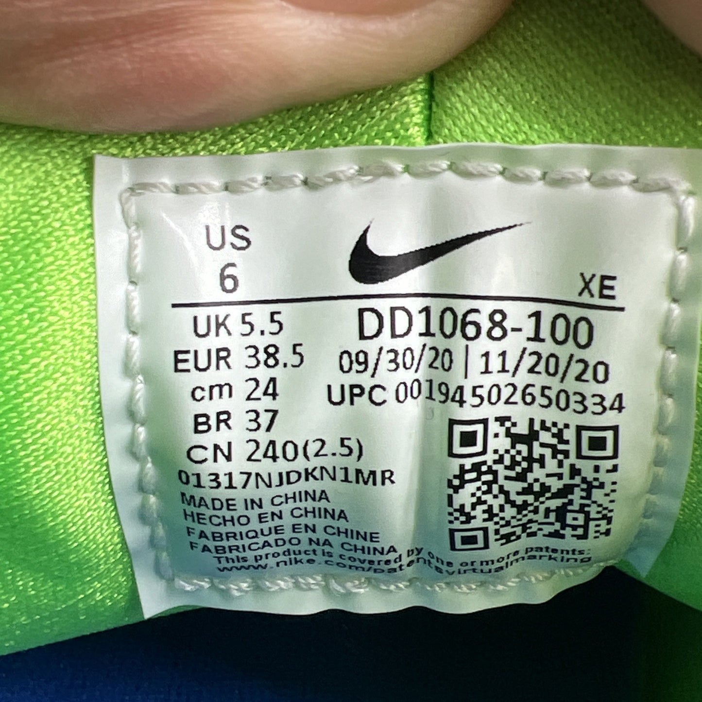 Size 6 - Nike Air Huarache 2021 Scream Green (DD1068-100)