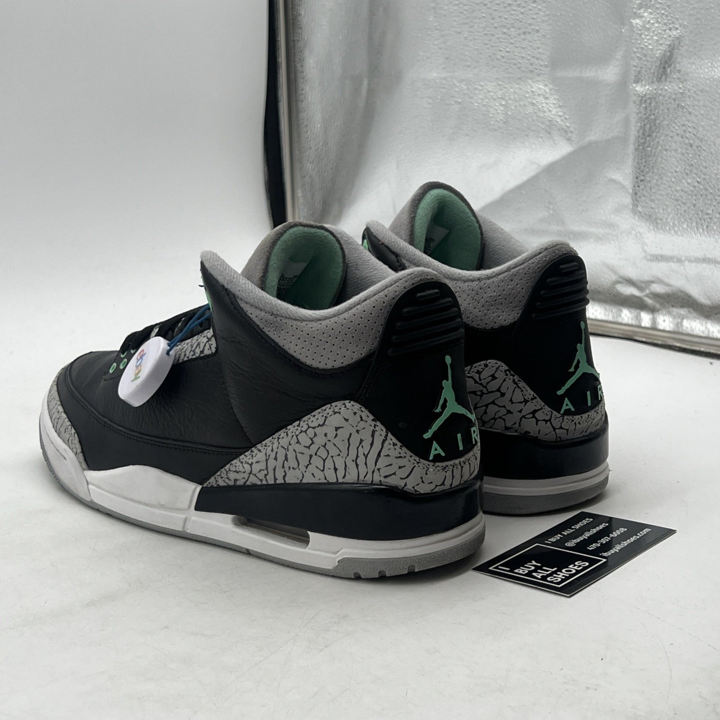 Size 10 - Air Jordan 3 Retro Green Glow (CT8532-031)